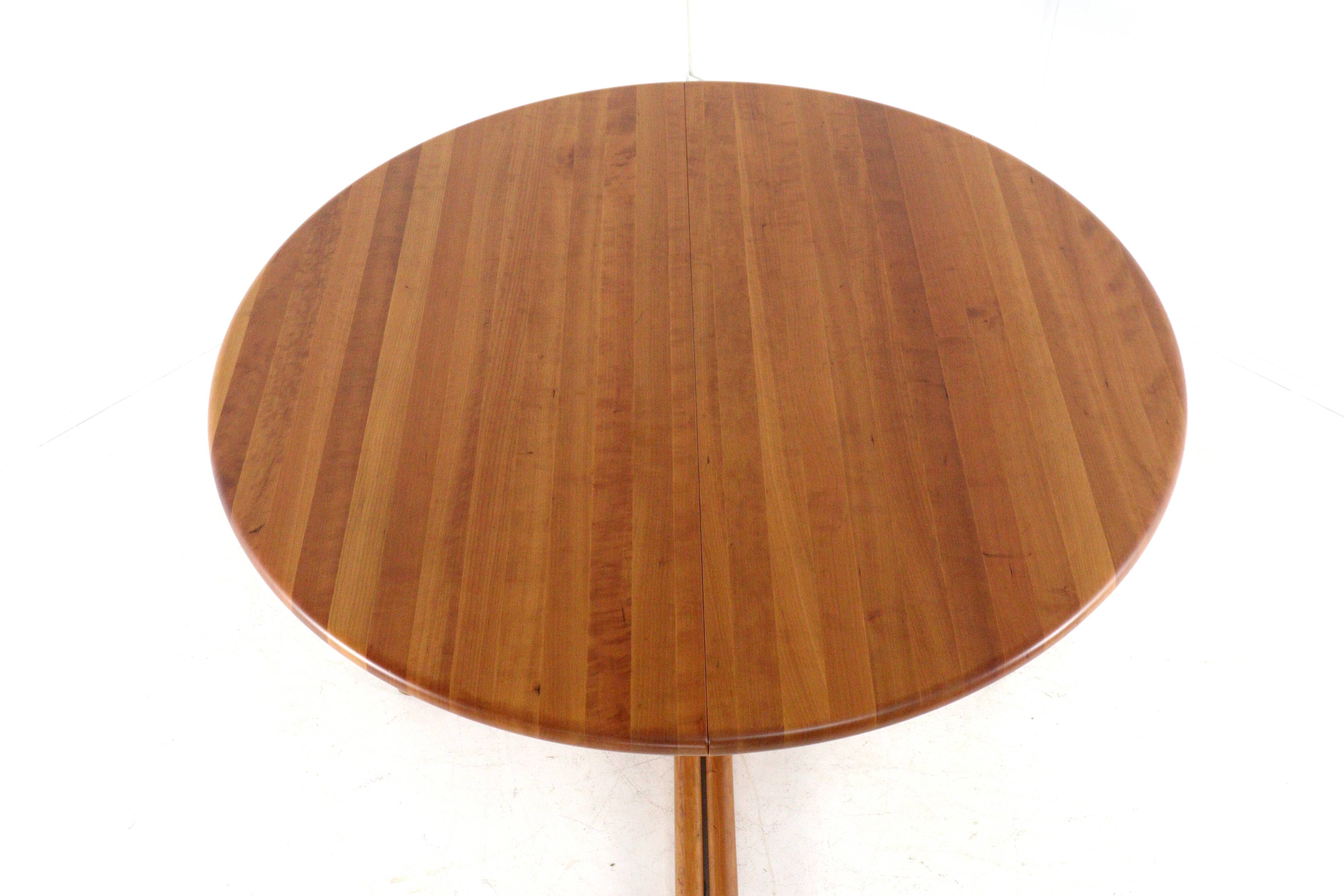 Table à manger ronde extensible 2x 'Hune' - teck massif - design danois