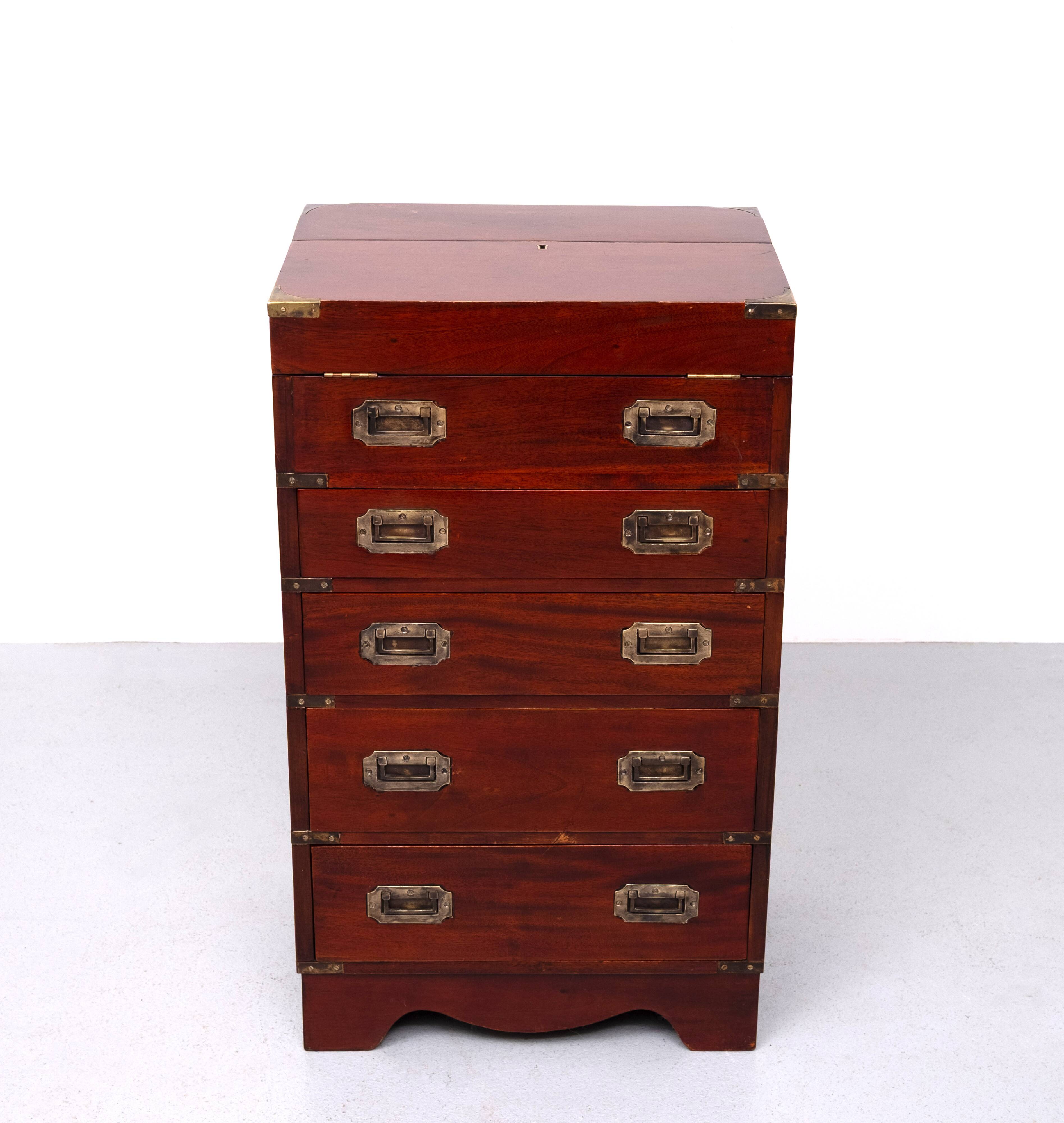 Bureau Davenport en acajou de style militaire. Angleterre