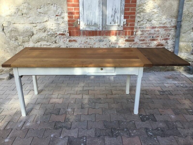 Farmhouse table
