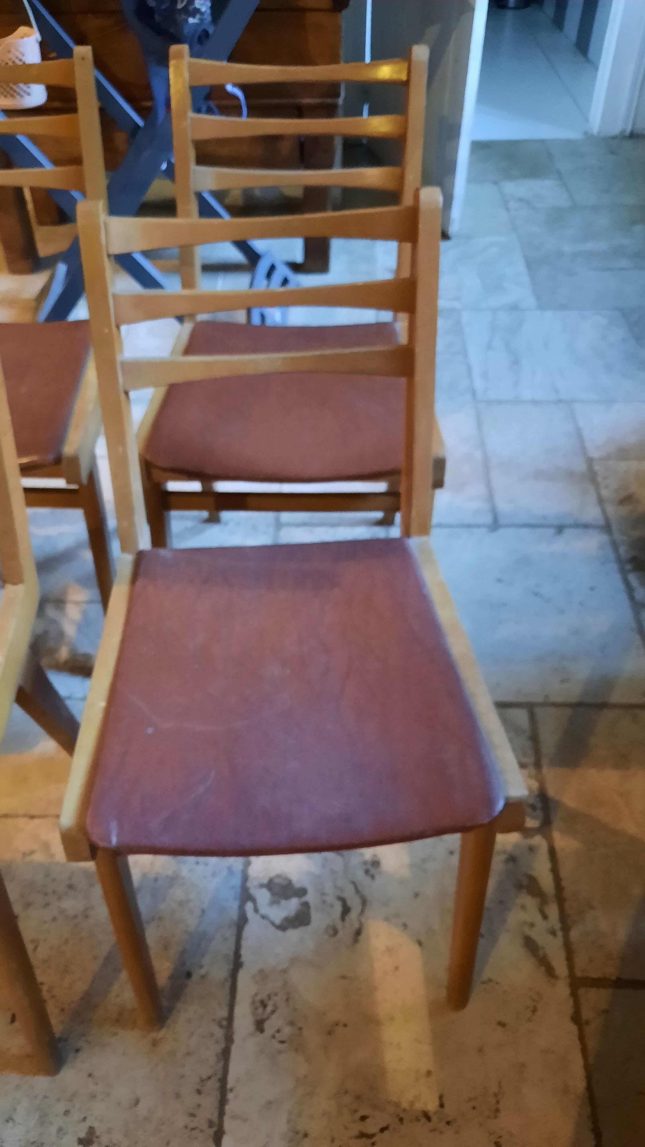 6 Scandinavian style chairs