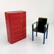 Cabinet rouge modèle “4964” par Olaf Von Bohr pour Kartell, 1970