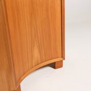 Cabinet d'angle en orme scandinave, milieu du siècle