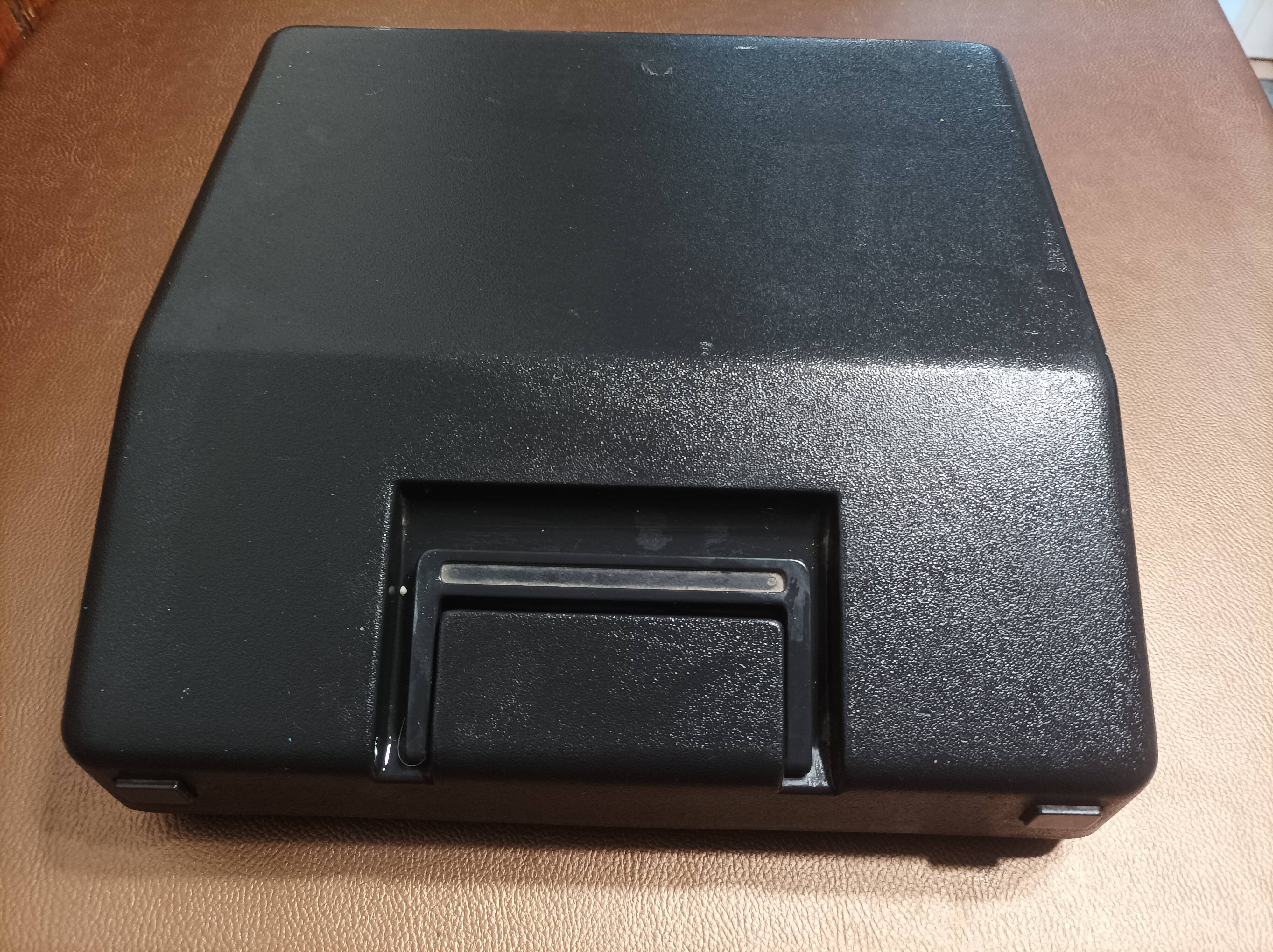 White Luxury Olympia Typewriter