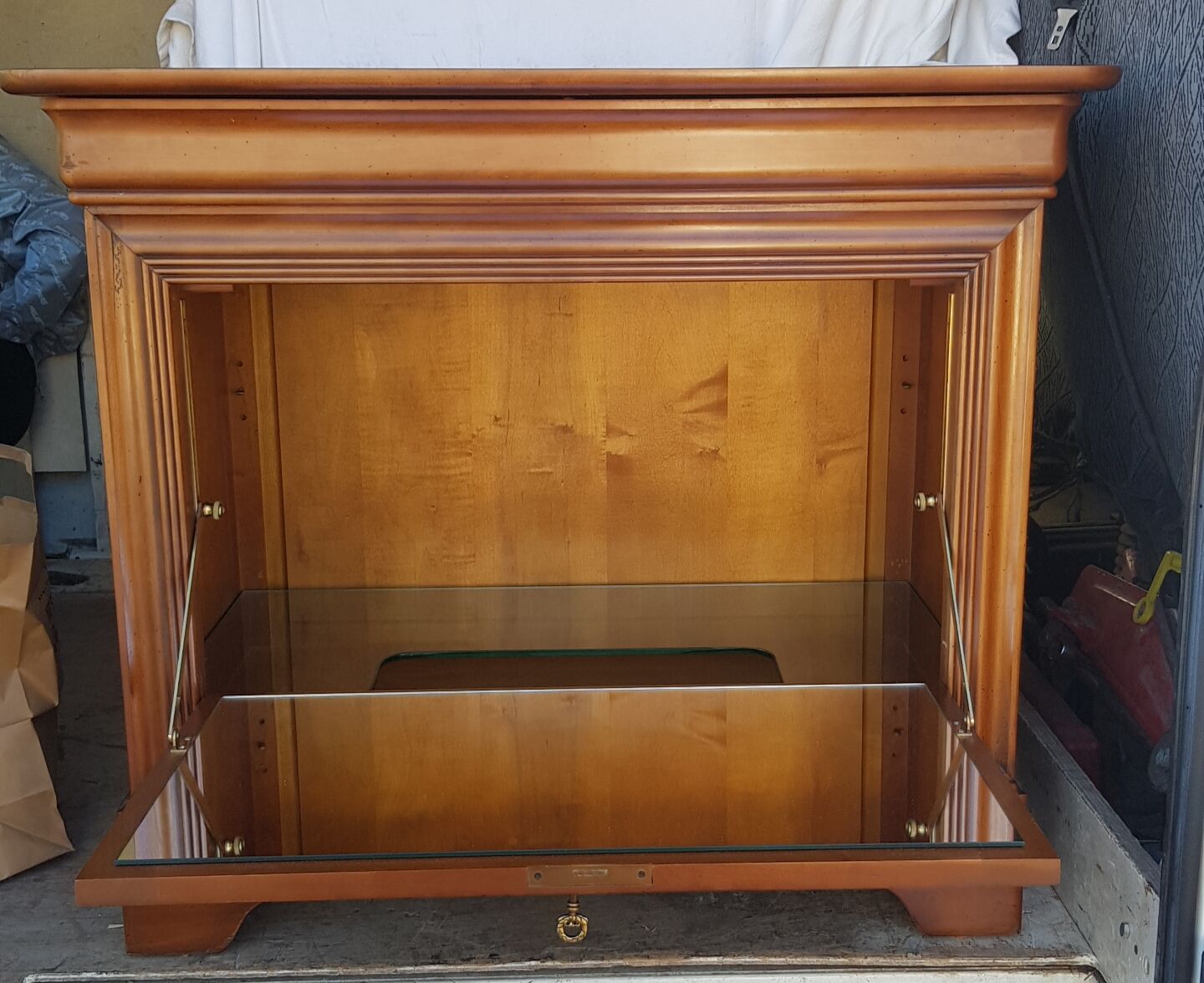 TV bar stand