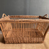 Wicker laundry basket