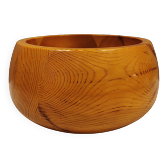 Pine wood bowl for salad or similar.