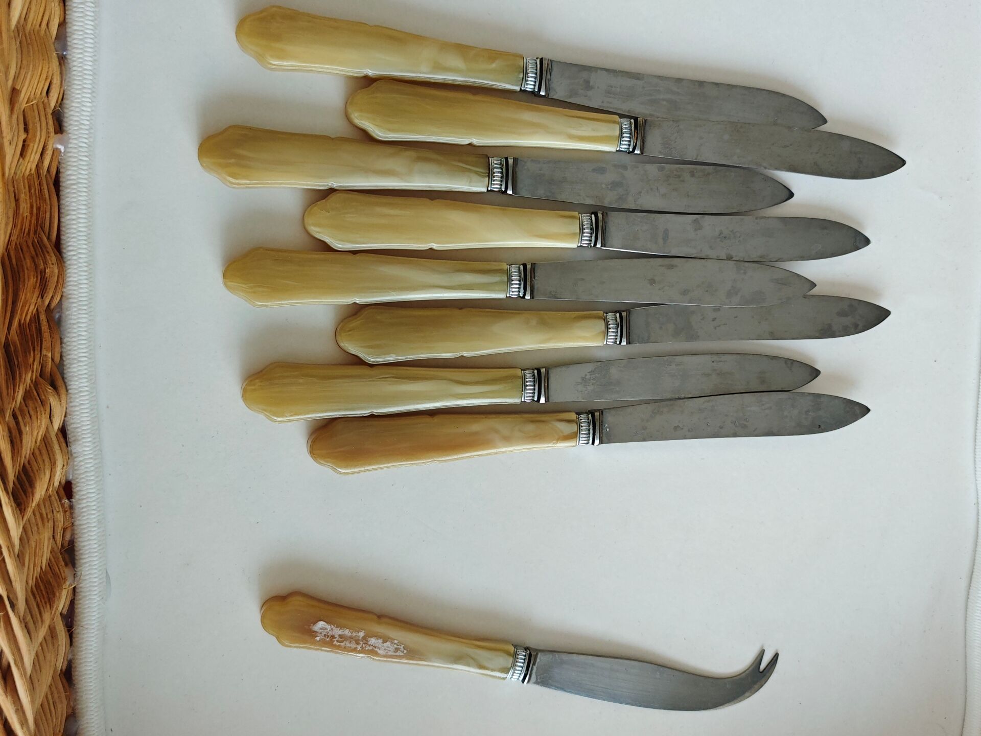 Art deco service of beautiful quality