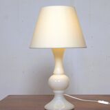 Paire de lampes en verre blanc par Luxus Lighting, Suède, 1980