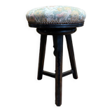 Napoleon III piano stool