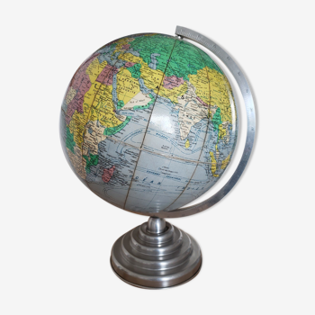 Globe terrestre vintage