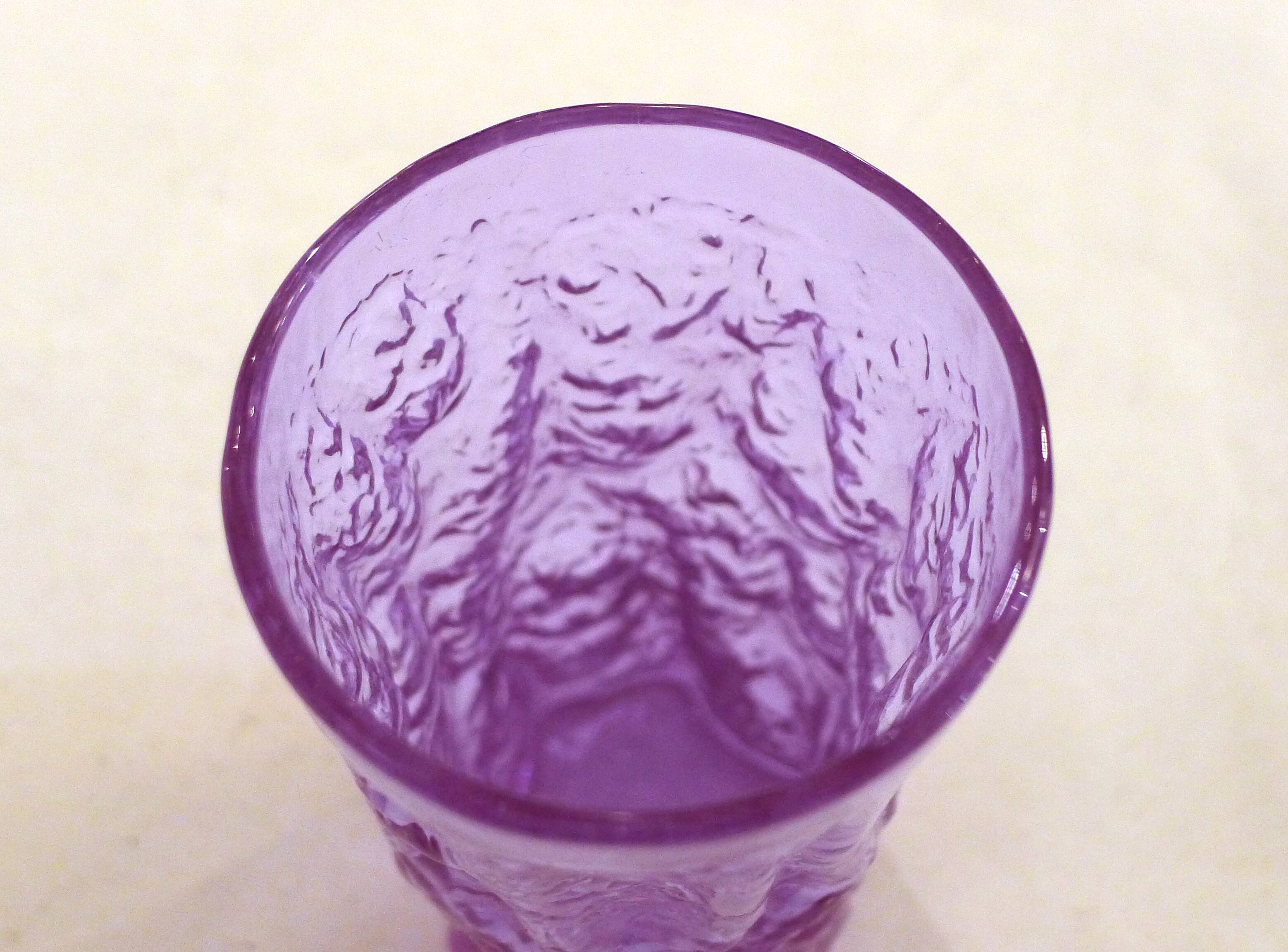 Mauve glass bark-patterned goblet vase, 1960s