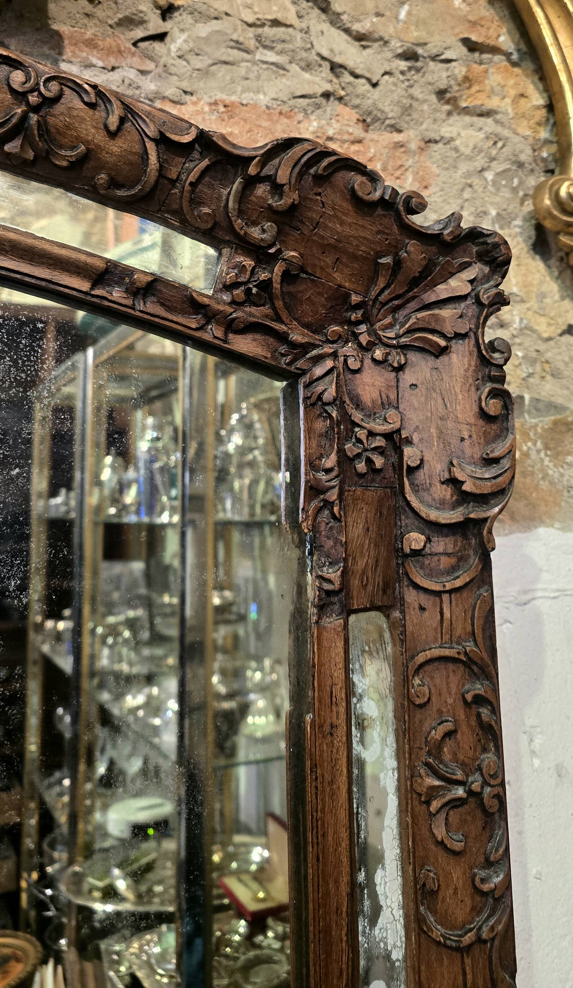 18th-century period mirror in carved wood, Louis XV style