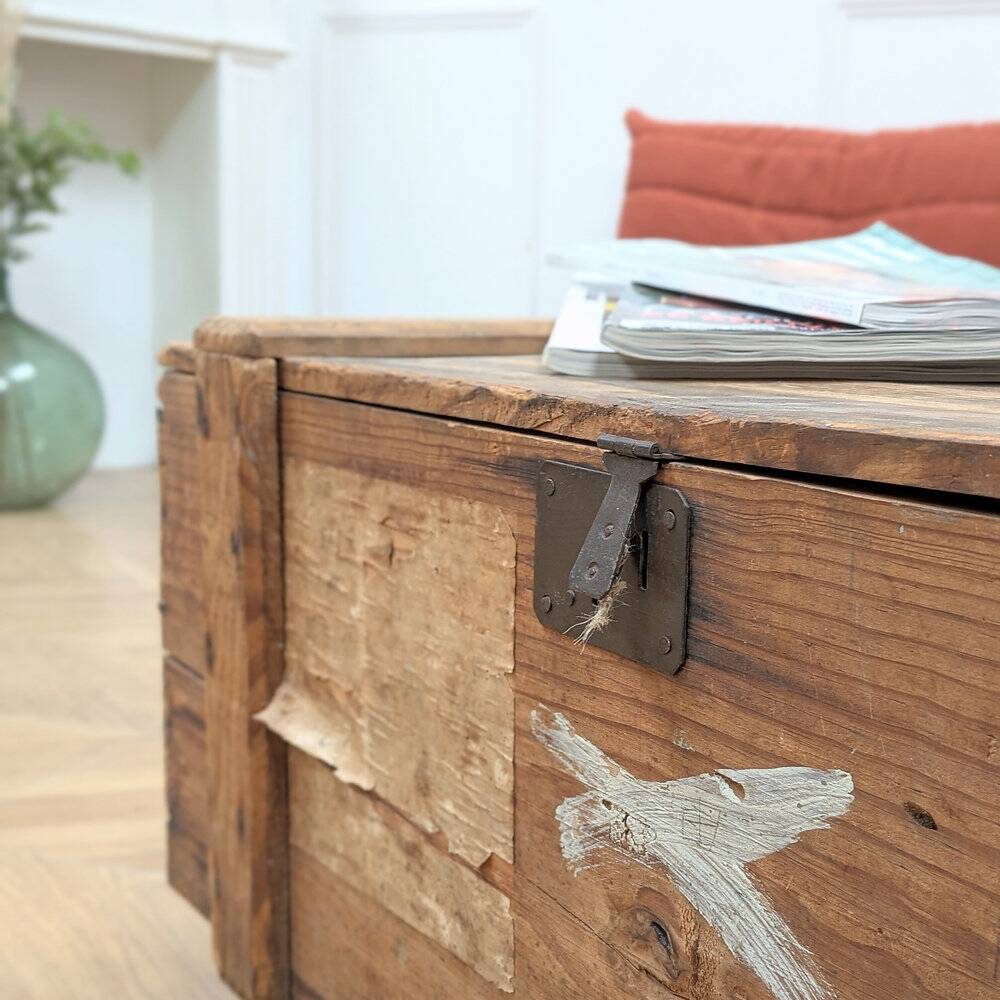 Table basse coffre vintage