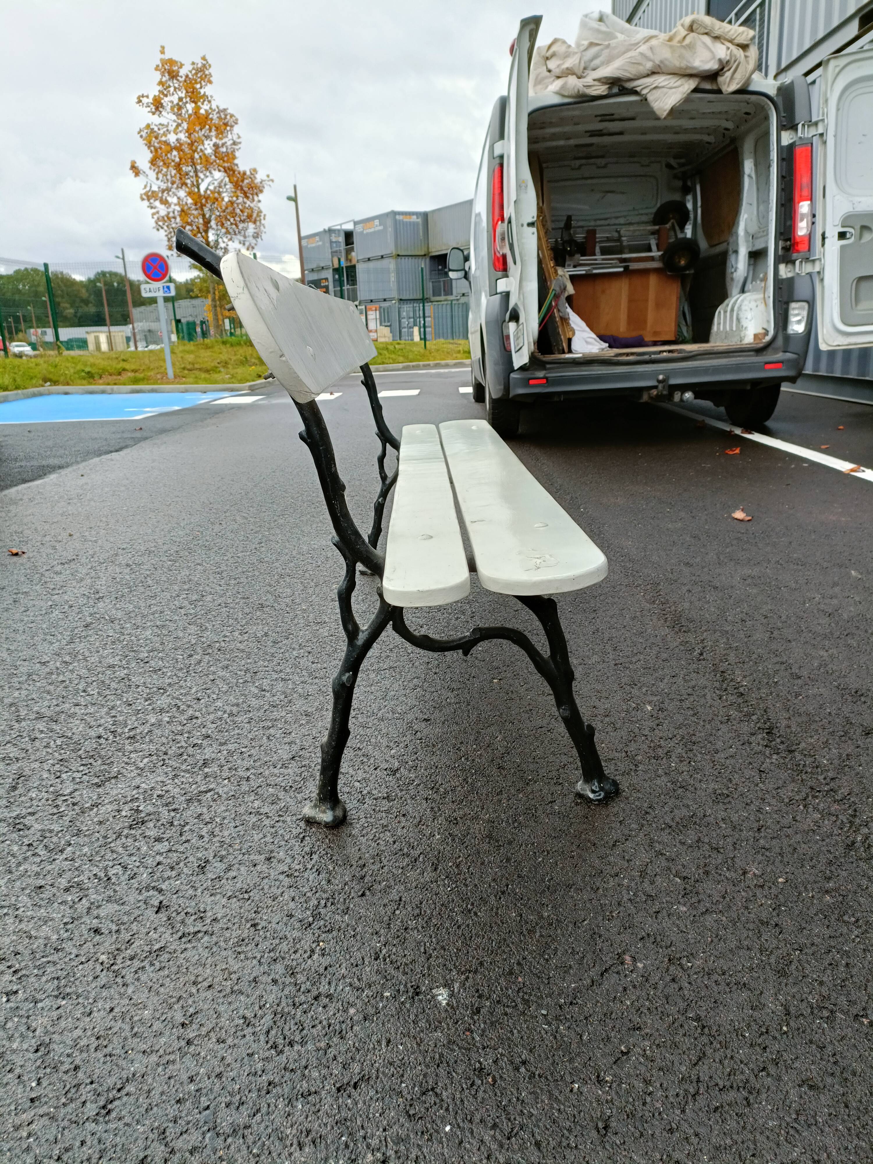 Garden bench old cast iron feet