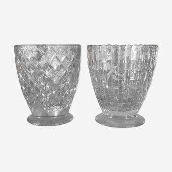 Lot de deux vases