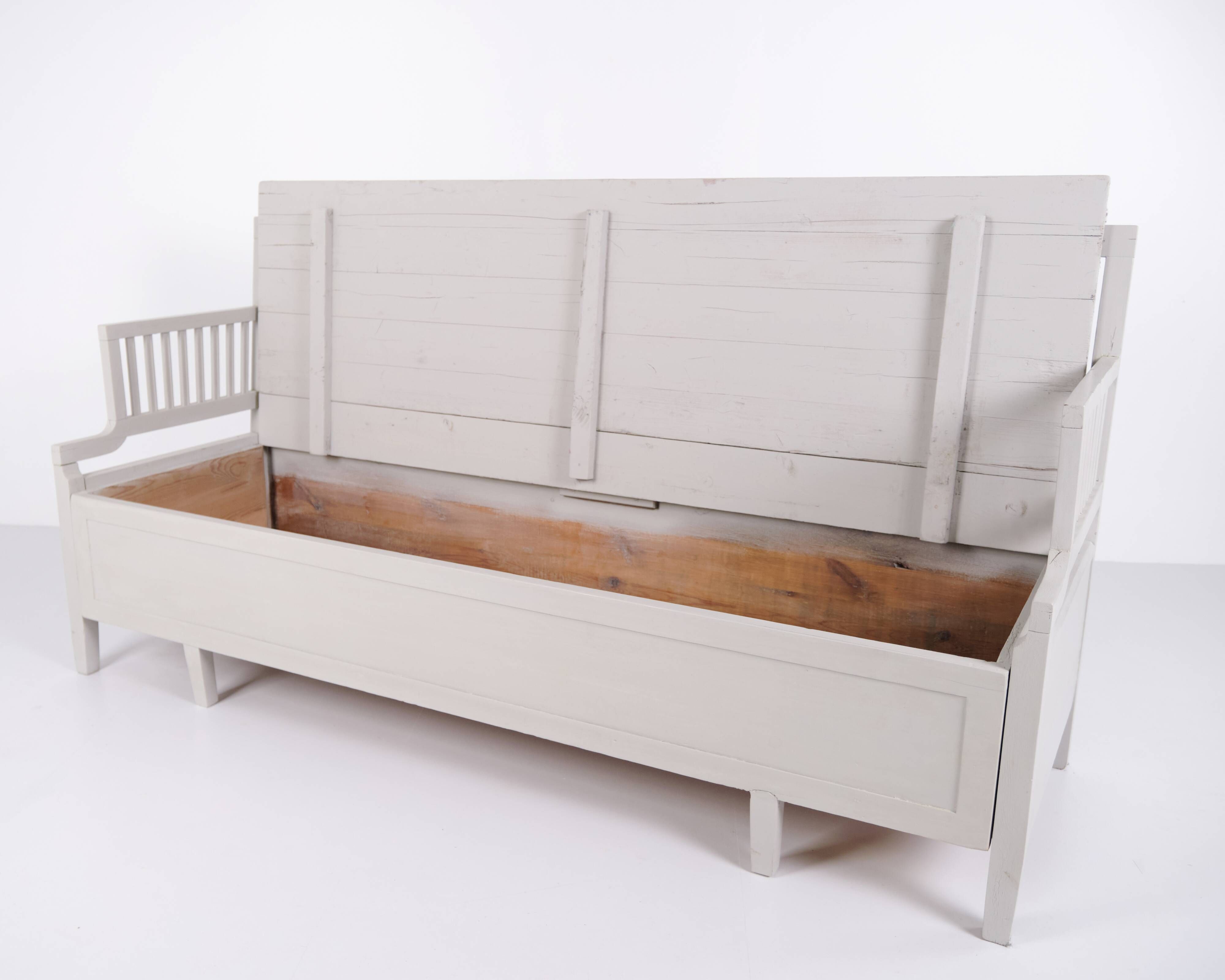 Antique storage bench with high back – grey painted – pine wood – 1860s