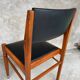2 chaises vintage en bois et skaï