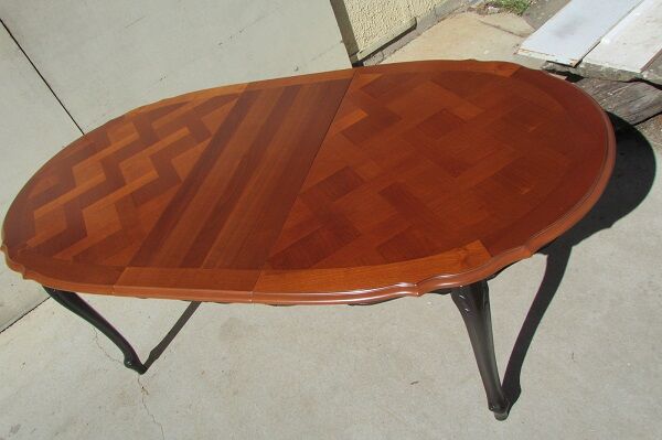 Oval table of style Louis XV cherrywood