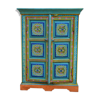 Wooden furniture painted ethnic style