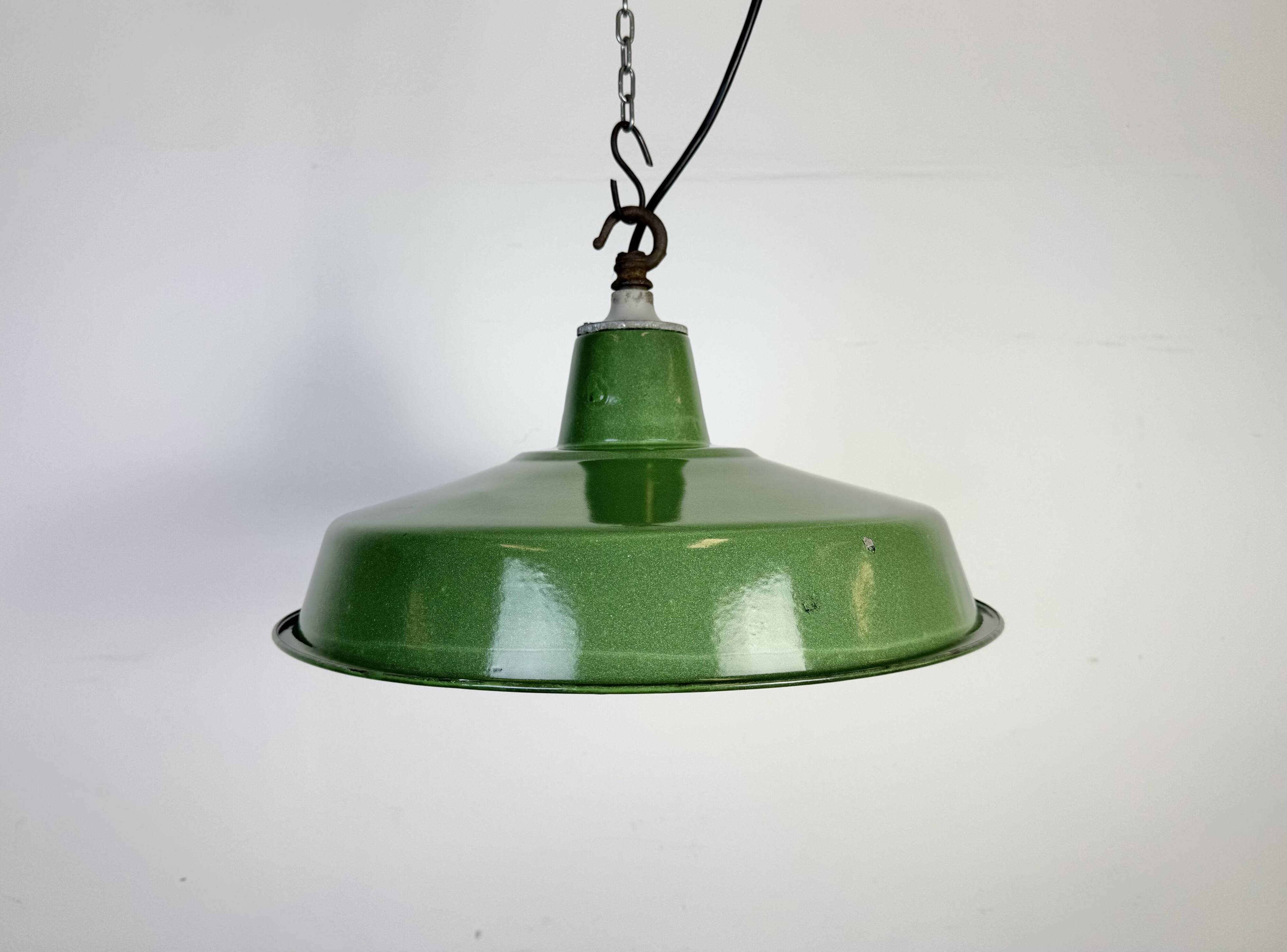 Industrial Green Enamel Factory Pendant Lamp, 1960s