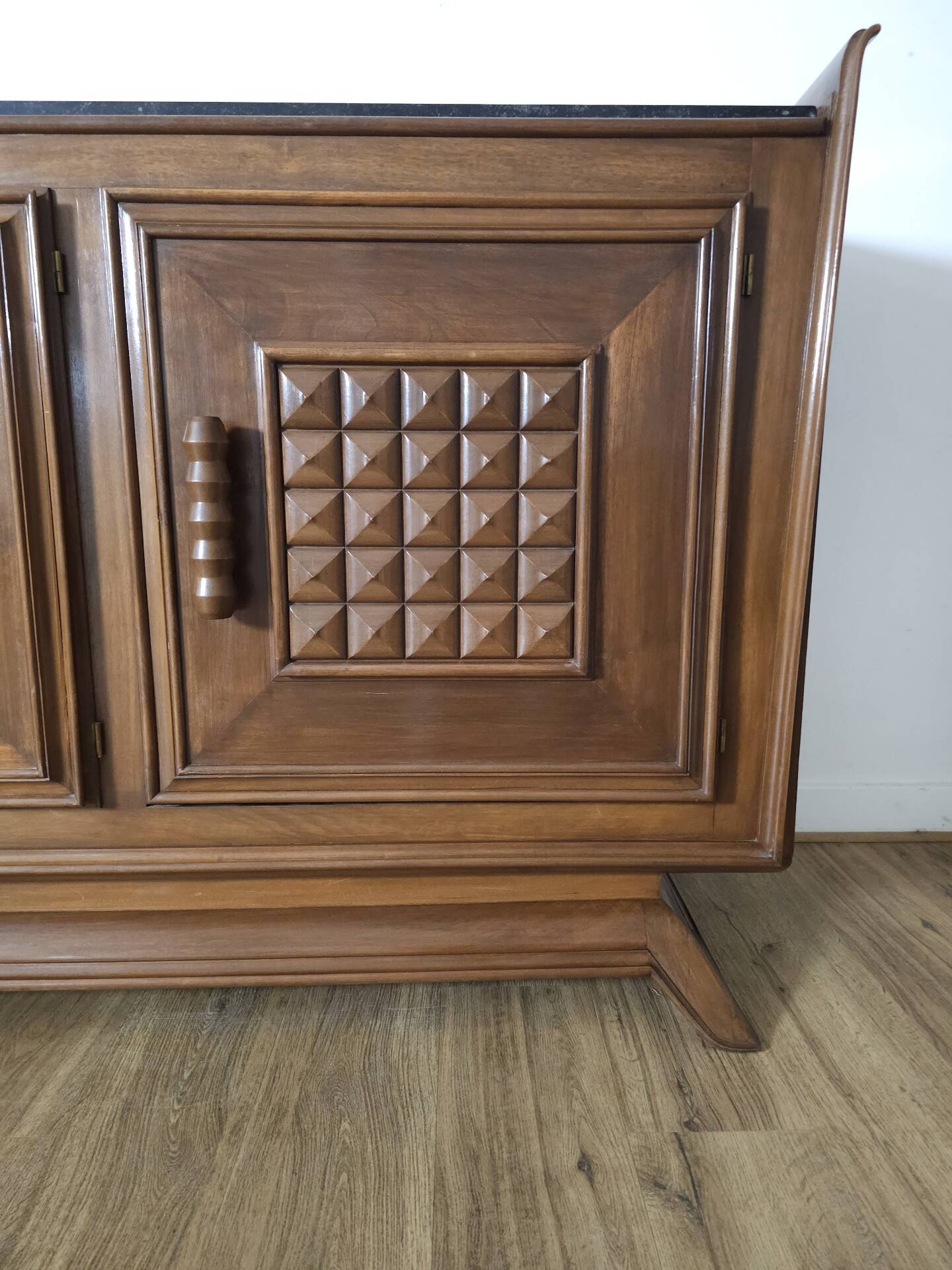 Rare French buffet "Pointe de Diamant" – Antique cabinetmaking work