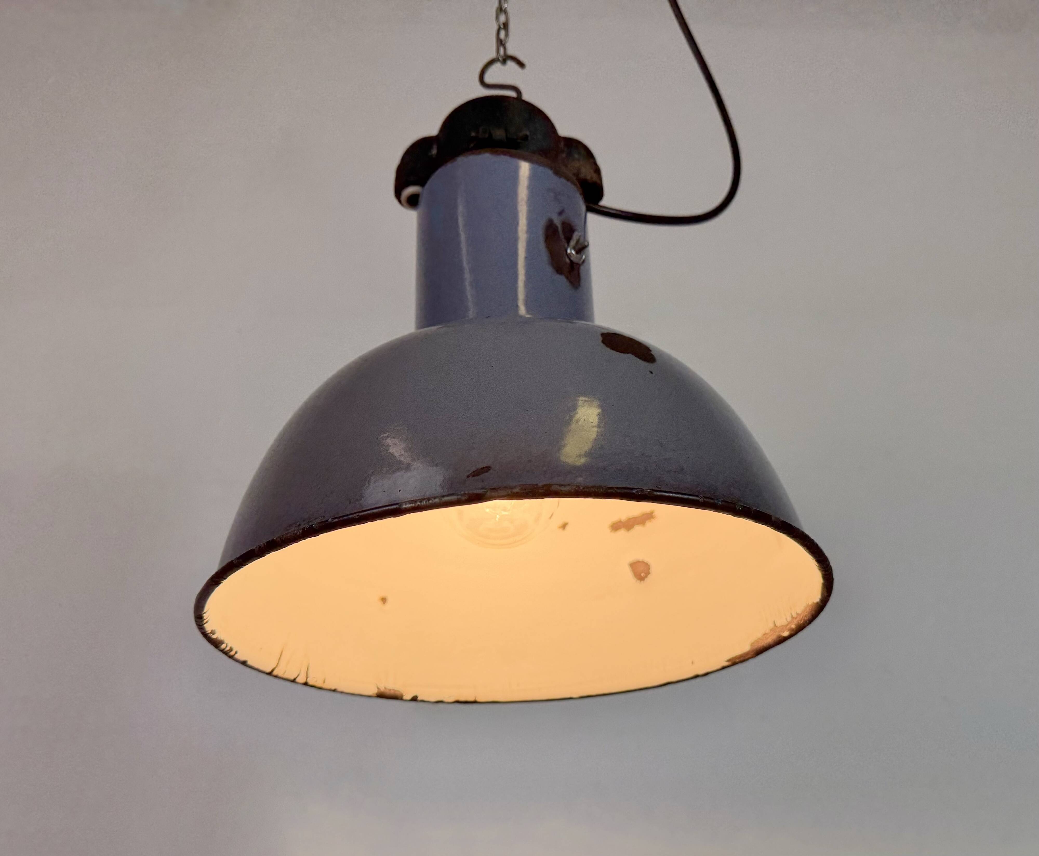 Industrial Grey Enamel Bauhaus Pendant Lamp, 1930s