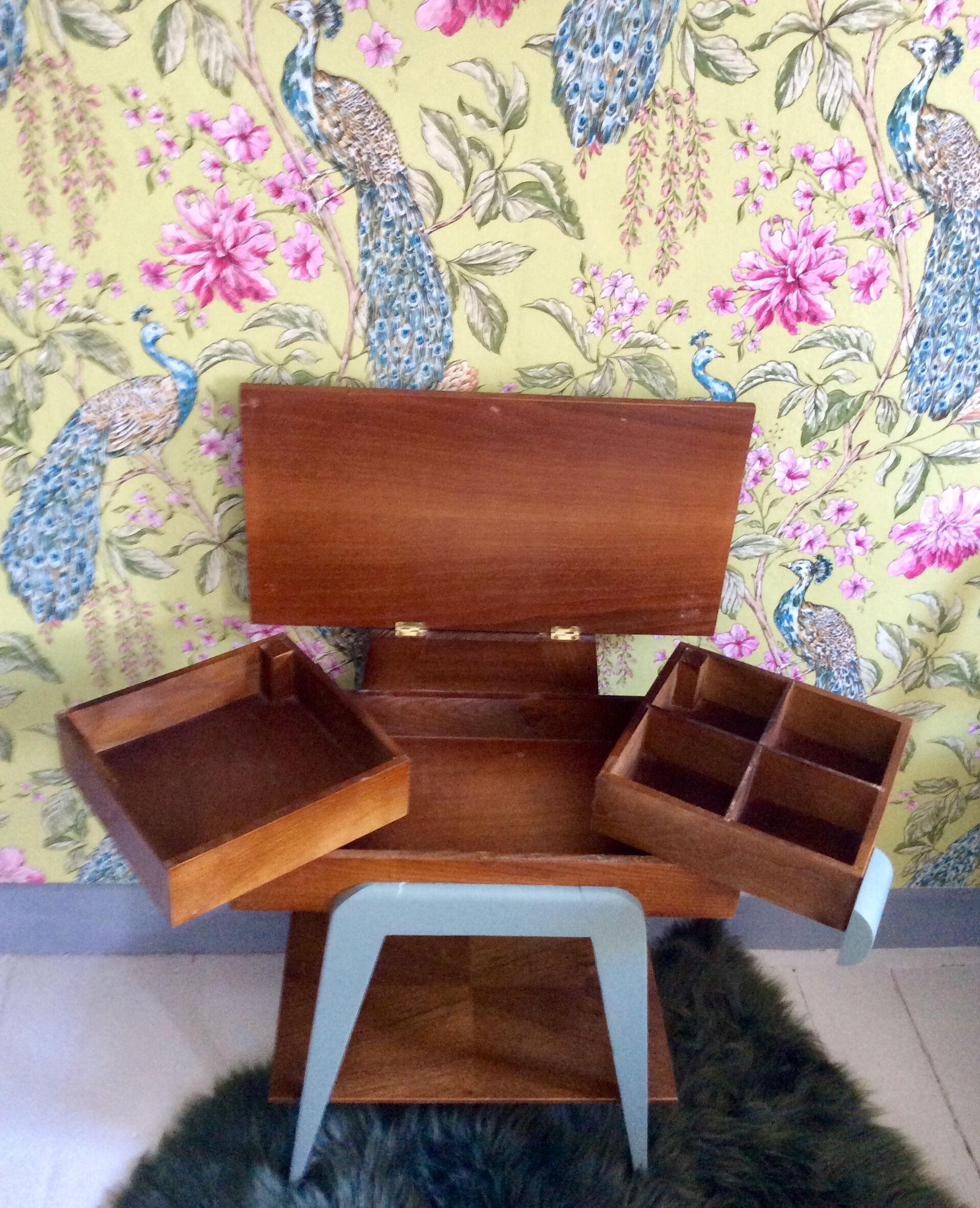 Scandinavian sewing cart 60