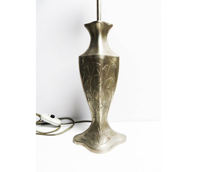 Vintage style pewter lamp base, potstainiers hutois