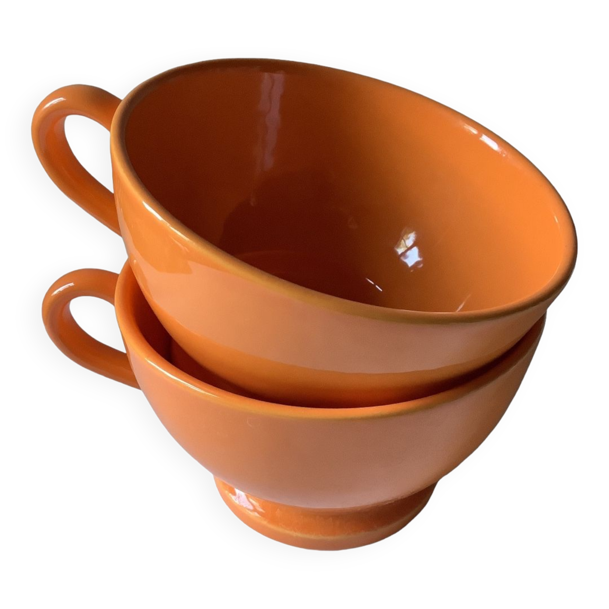 Pair of Varage earthenware bowls