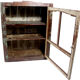 Vaisselier vitrine en teck birman ancien