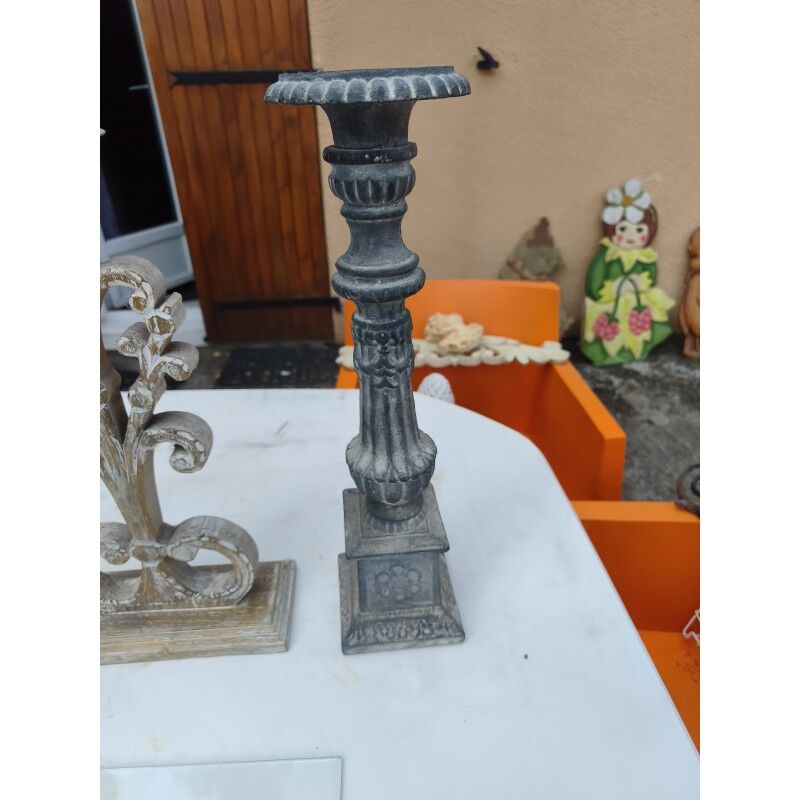 4 wooden candle holders