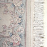 Chinese tassel rug with floral pattern on beige background 118x61cm