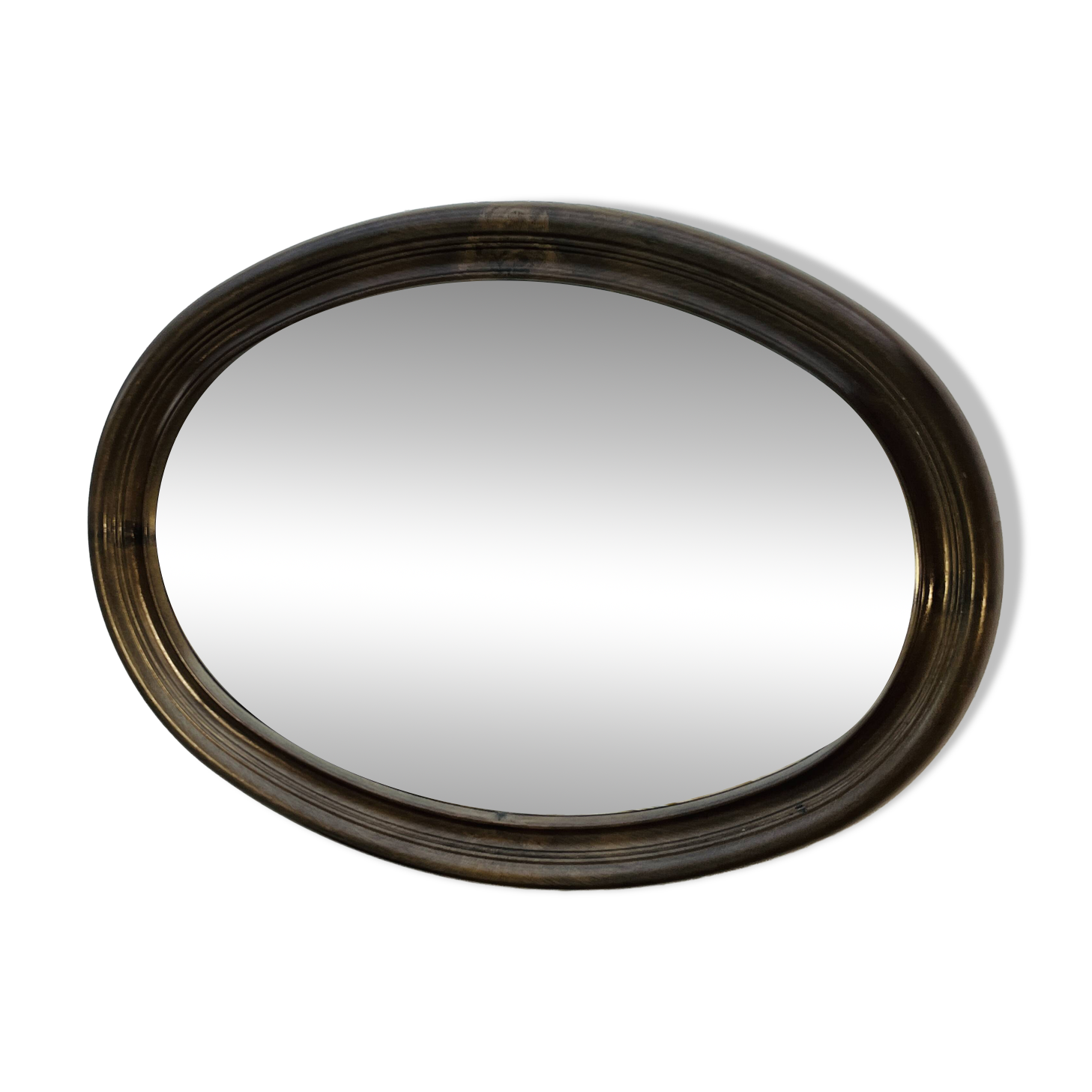 Vintage oval mirror Syla model 920 from the 1970s.