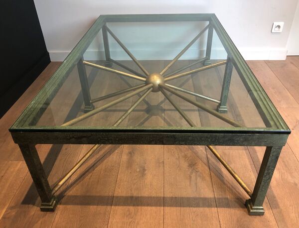 Importante table basse en acier et fer forgé patinée et dorée