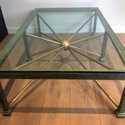 Importante table basse en acier et fer forgé patinée et dorée