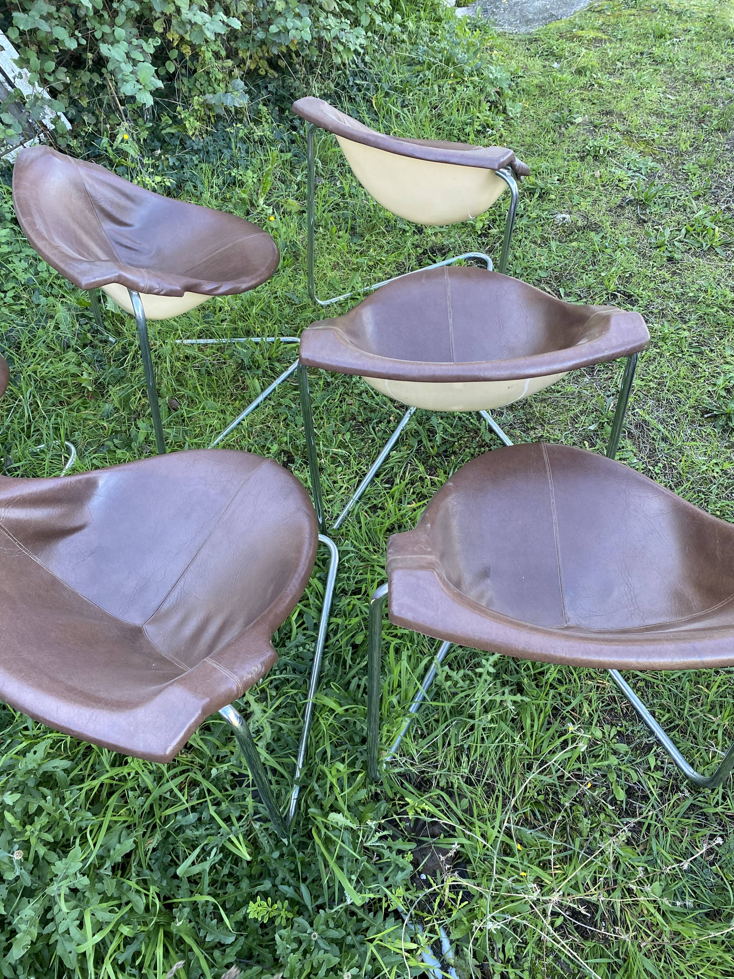 Designer chair - Steiner /kwok Hoi Chan