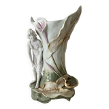 Vase art nouveau en barbotine