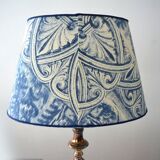 Oval lampshade in vintage toile de Jouy