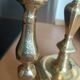 Bougeoirs ciselés en bronze doré