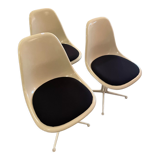 La fonda chairs by Charles and Ray Eames