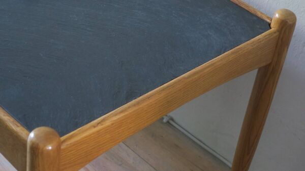 Table basse en chêne massif et ardoise, style milieu du siècle, signée Eric Merthen, Suède, années 1960