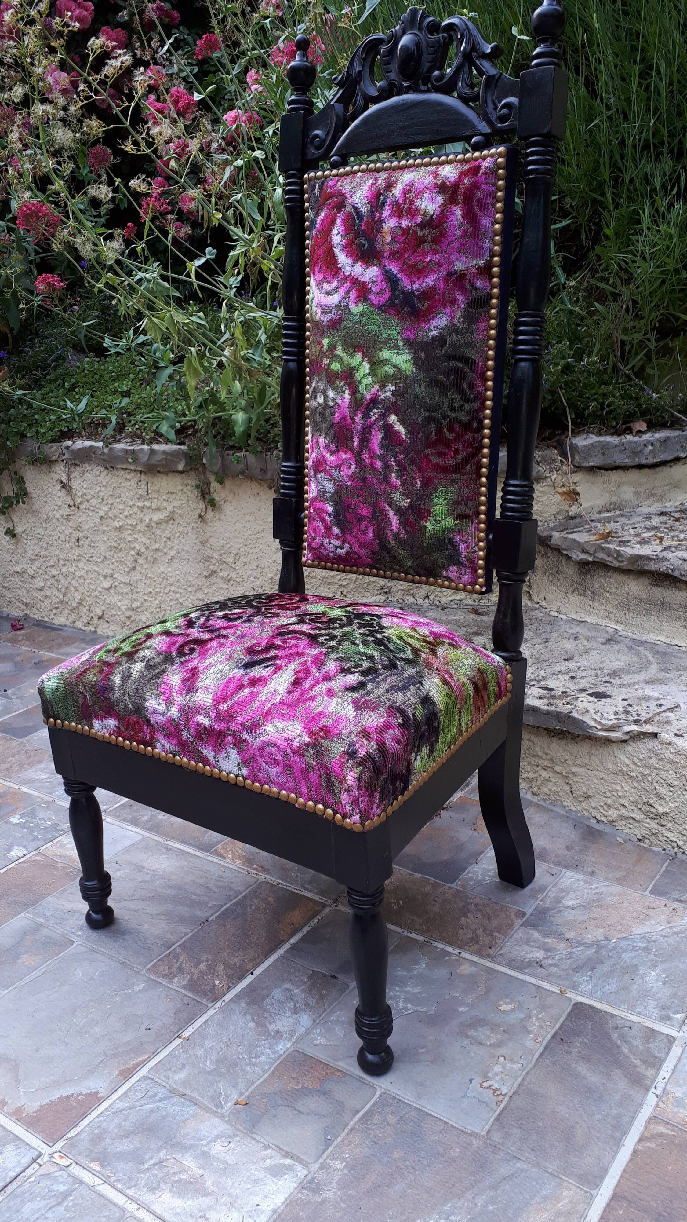 Chaise basse ancienne dite "chaise de nourrice"