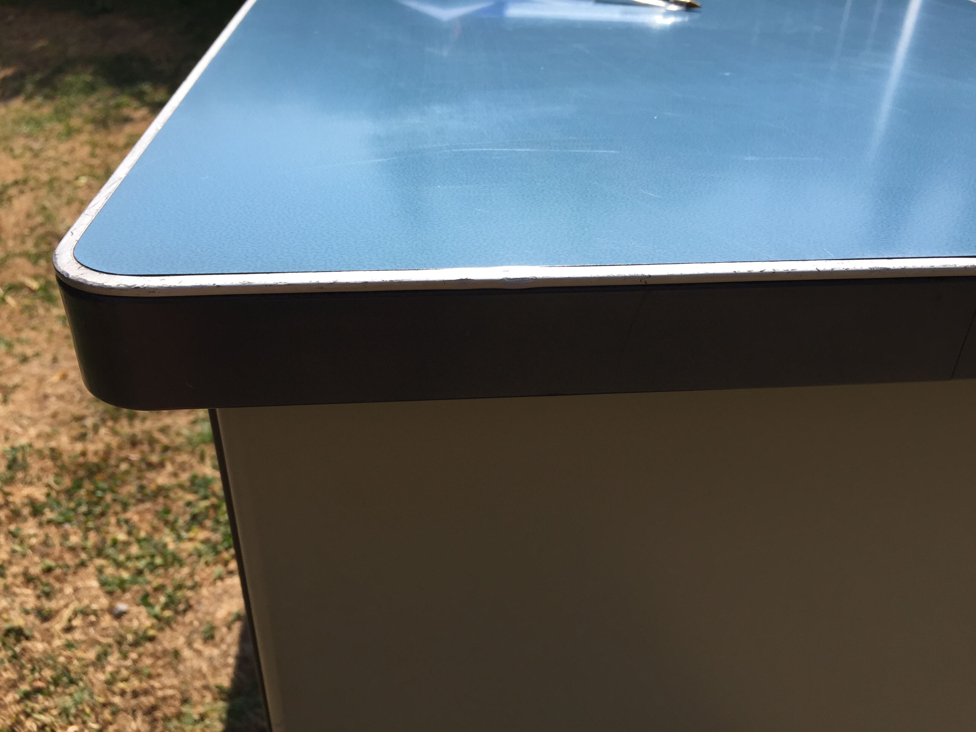 Modernist industrial and vintage console table in Stafor brand metal