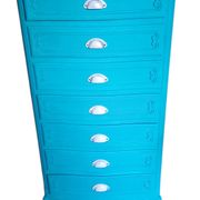 Antique chest of drawers