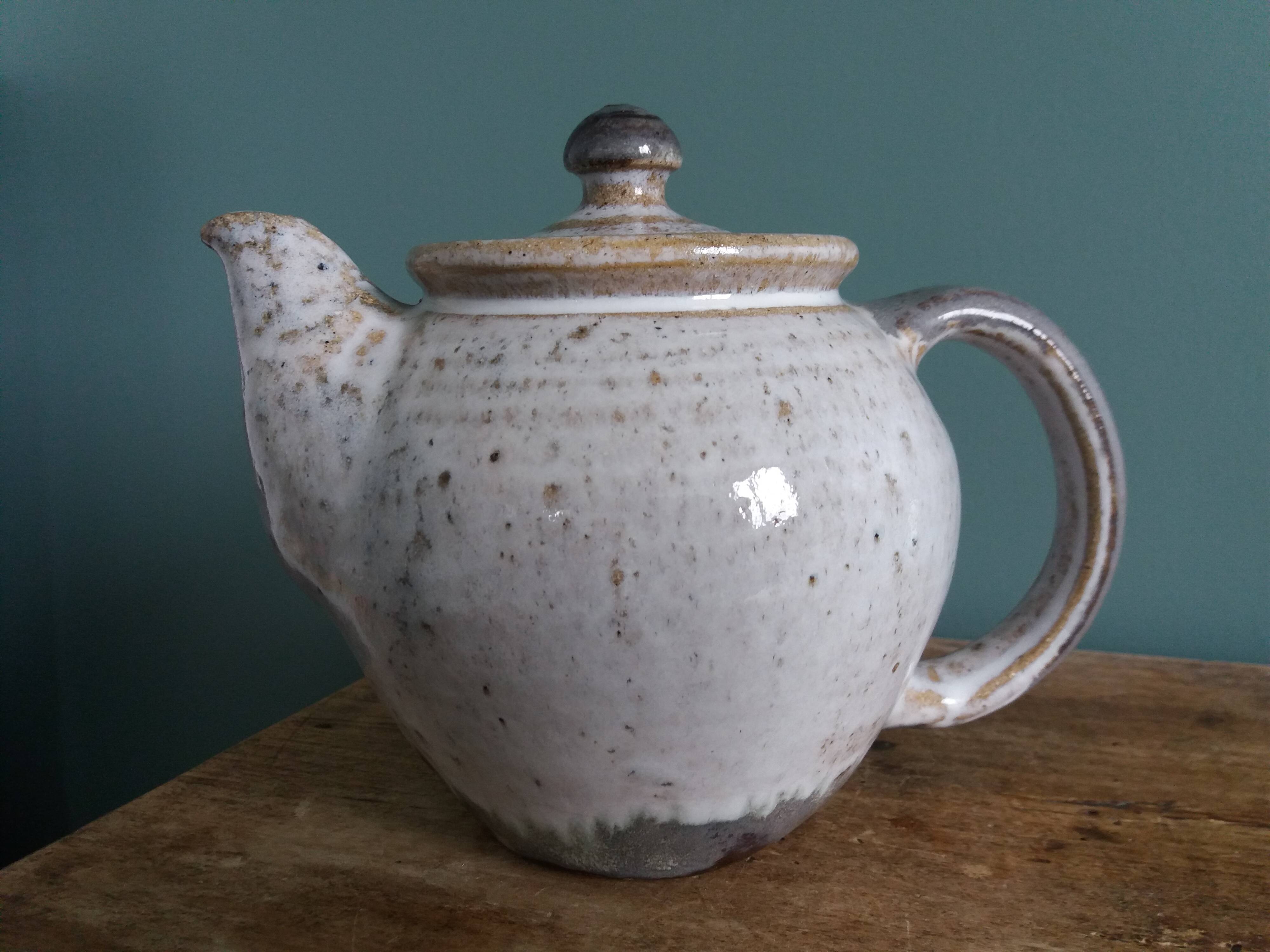 Stoneware coffee and teapot, Black Valley Pottery