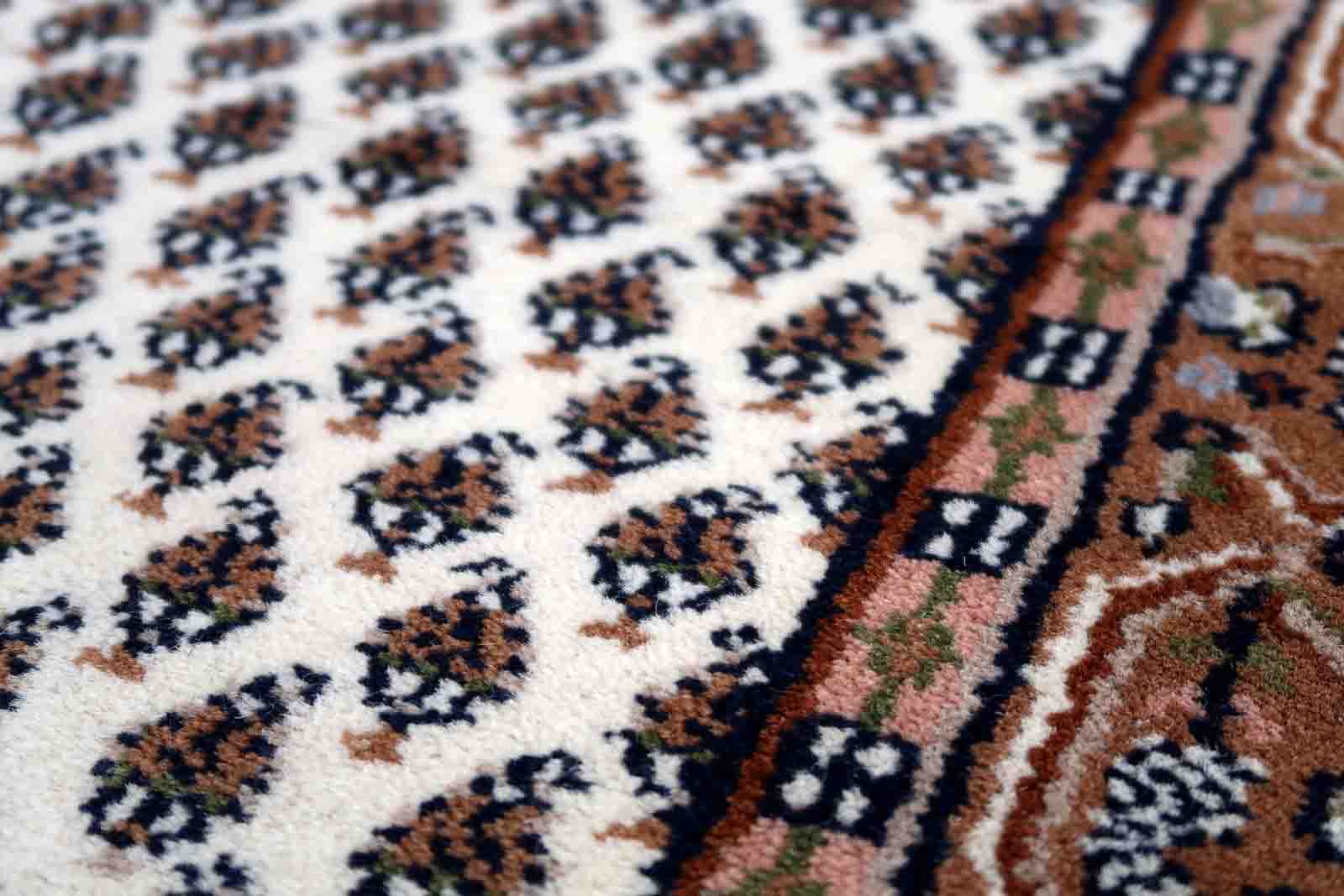 Vintage indian carpet seraband handmade 73cm x 140cm 1970s