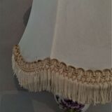 Small porcelain bedside lamp décor violets perfect working condition