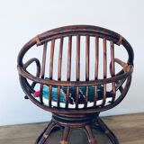 Rotating rattan chair