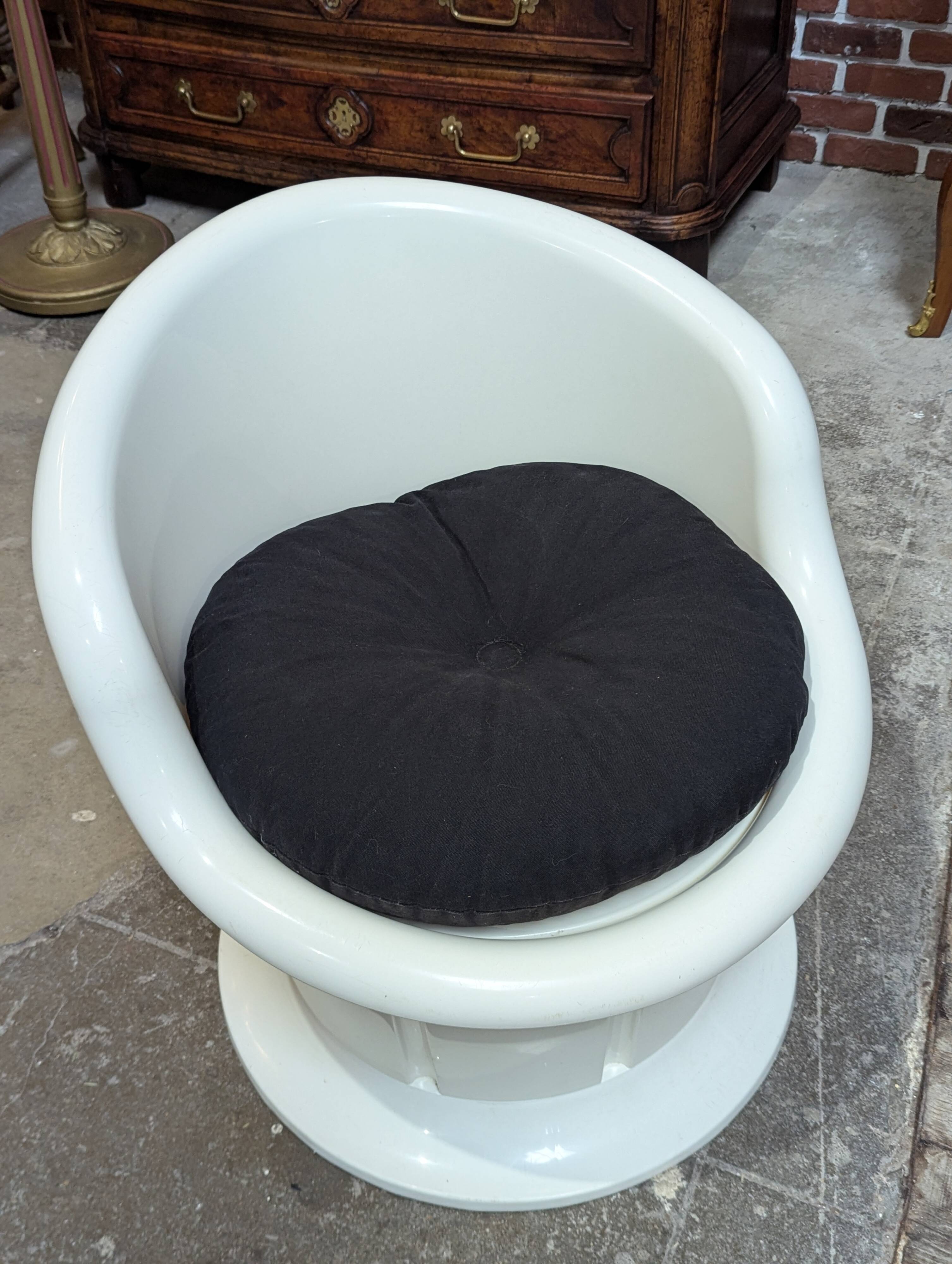 Vintage Ikea popptorp armchair