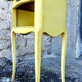 Bedside Louis XV patinated yellow and red